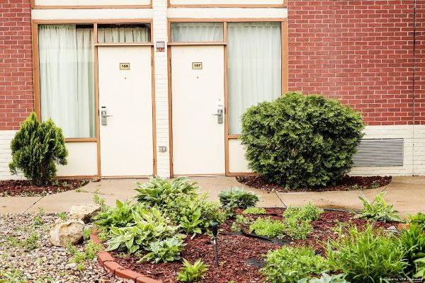 Boarders Inn & Suites and Conference Center (Grand Island)